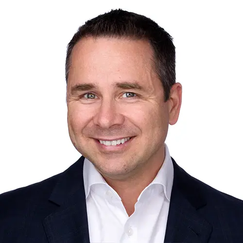 Brian Flora headshot